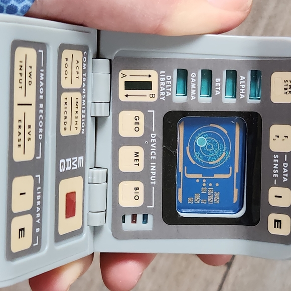 Star Trek Next Generation Tricorder NWT - Picture 5 of 10